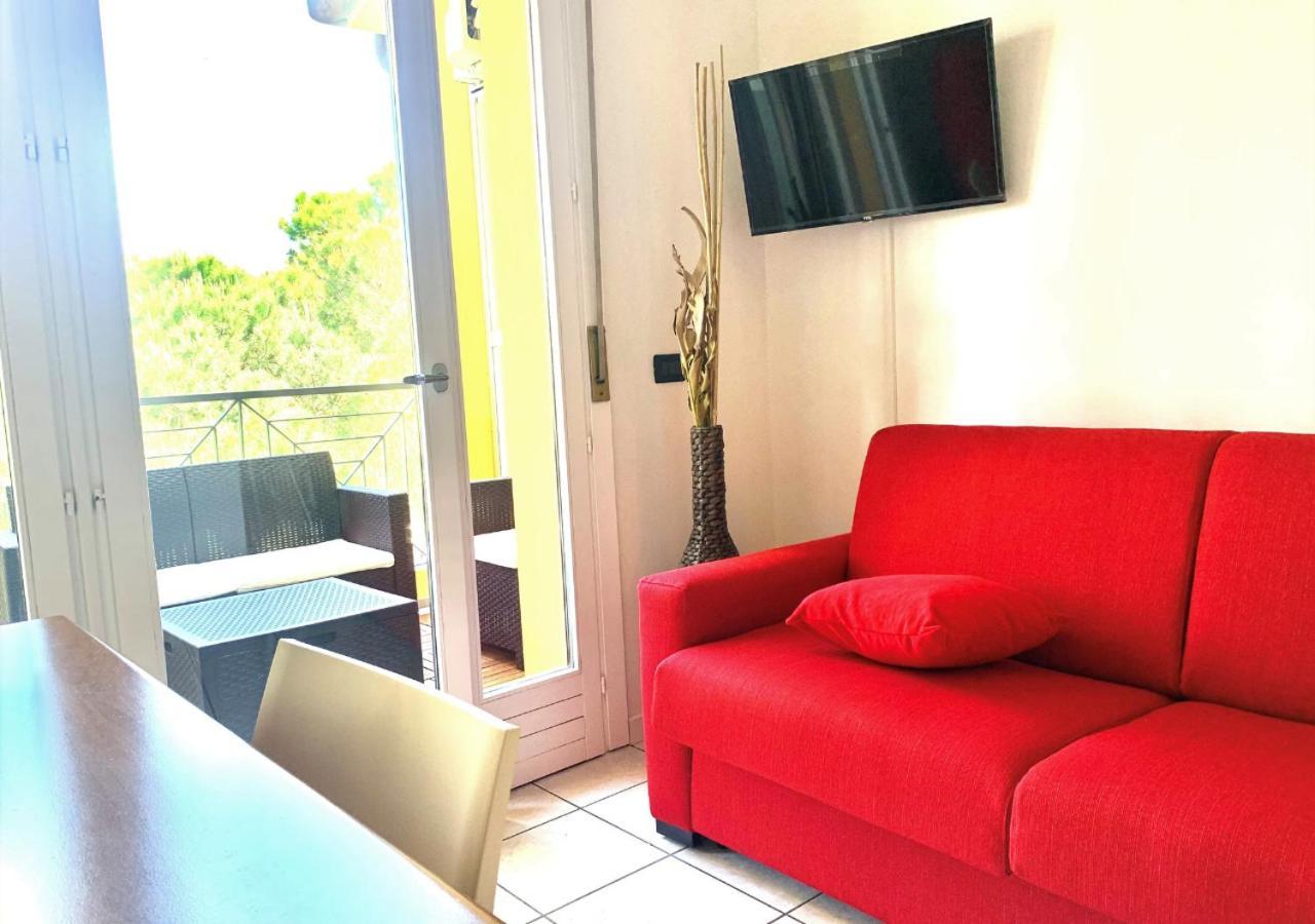 Gardalakeapartment A Sirmione Exteriör bild